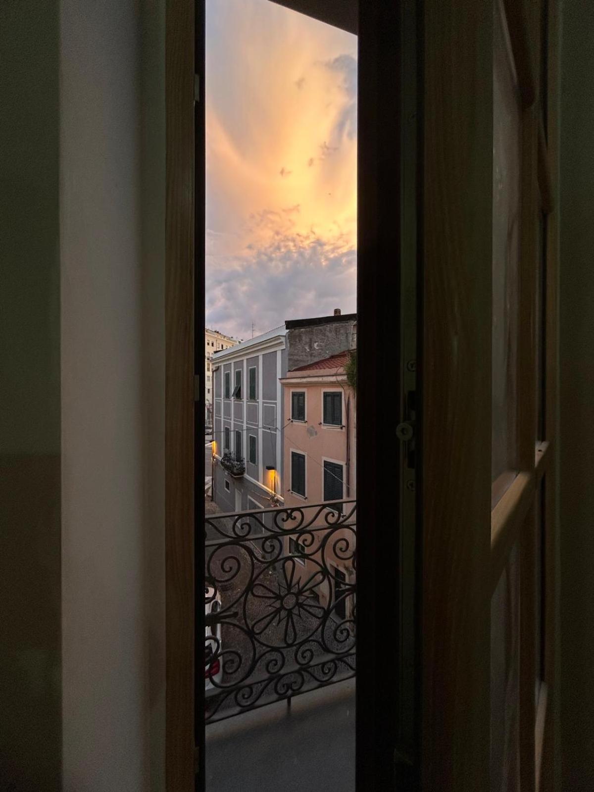 Elisabetta1 Guesthouse Sassari Ngoại thất bức ảnh
